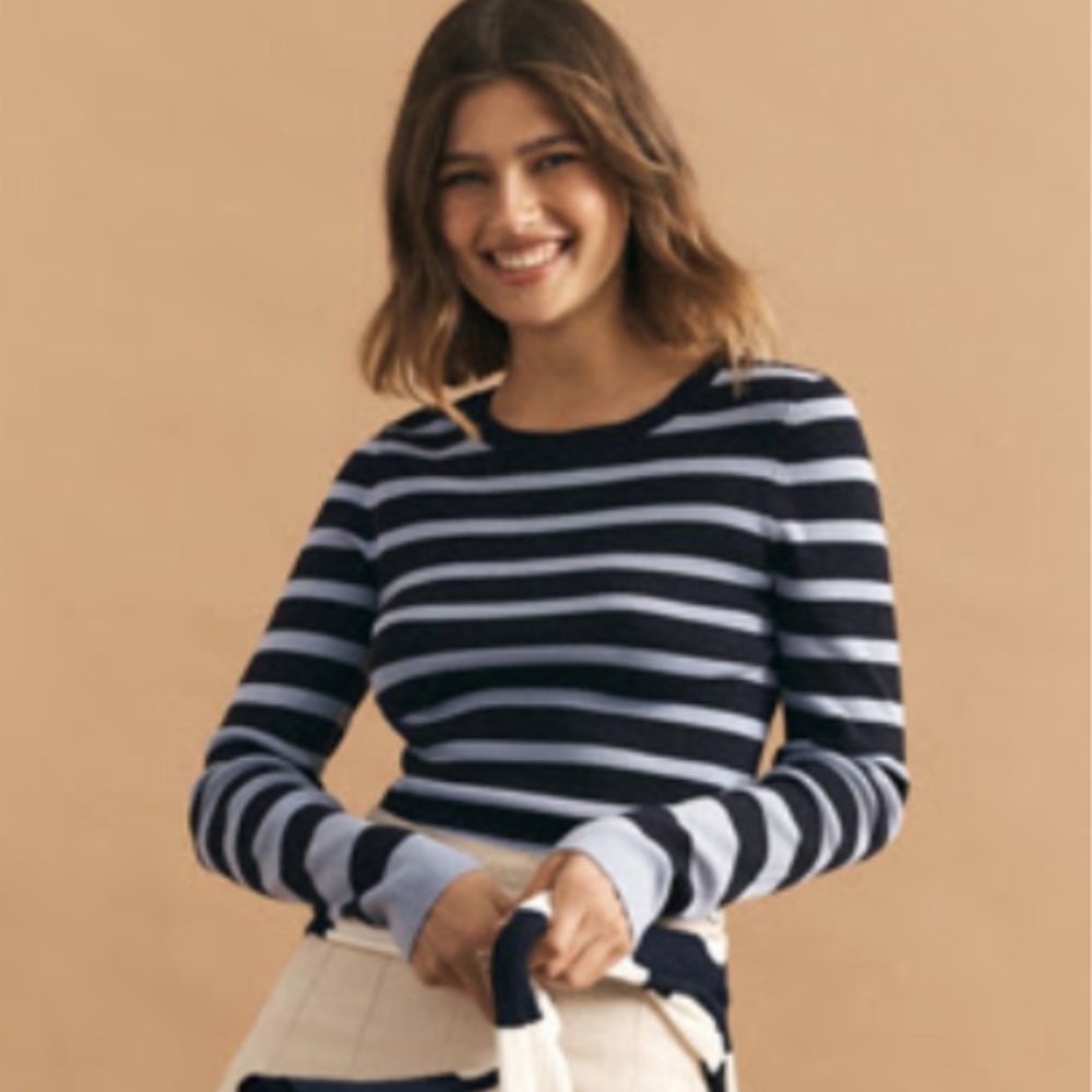 MAEVE LONG-SLEEVE SHRUNKEN CREWNECK SWEATER